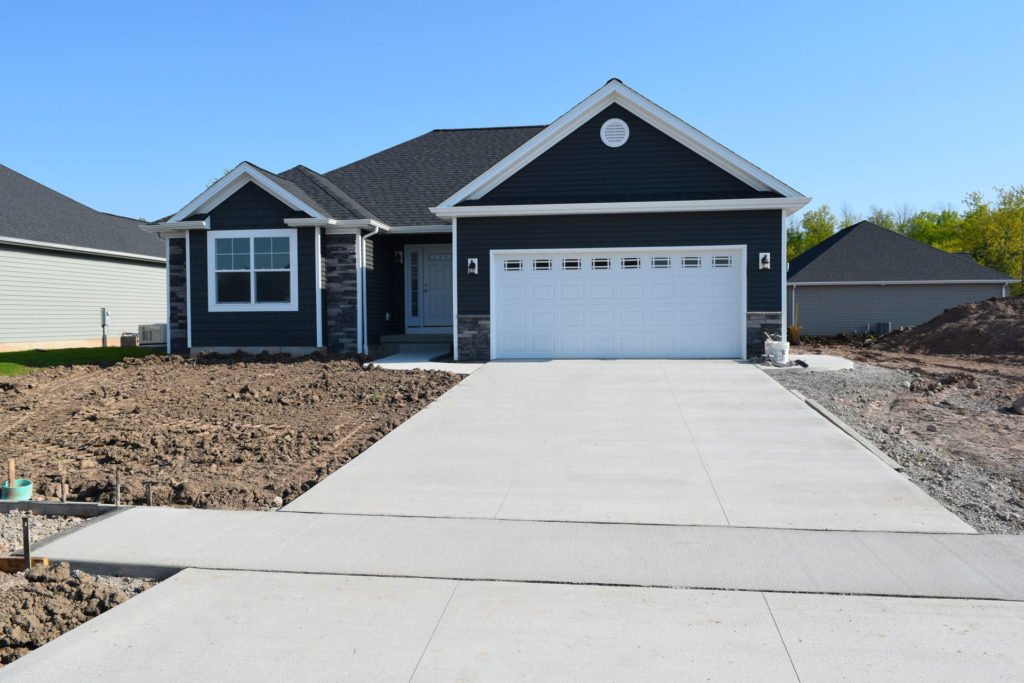 Residential Concrete Home Driveway